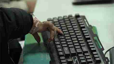 一、淘宝客服打字手累吗？