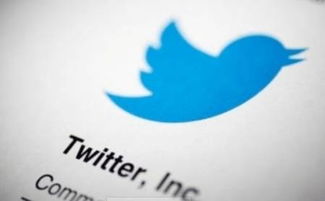 三、 精准的账号定位与差异化内容策略