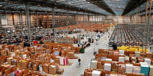 查堪库存报告：洞察库存变化， 预测仓库状况