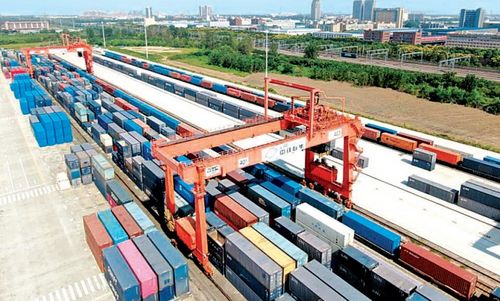 化工品与化妆品：平安运输，满足市场需求