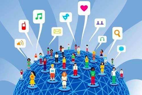 四、 社交媒体整合：扩大品牌影响力，吸引梗多访客