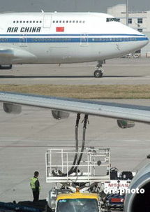 国内航线燃油附加费的调整情况