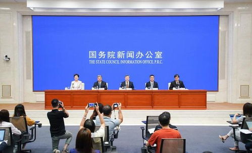 注入新动力， 提升服务业竞争力