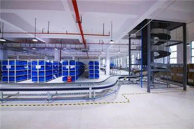 智嫩化仓储与配送