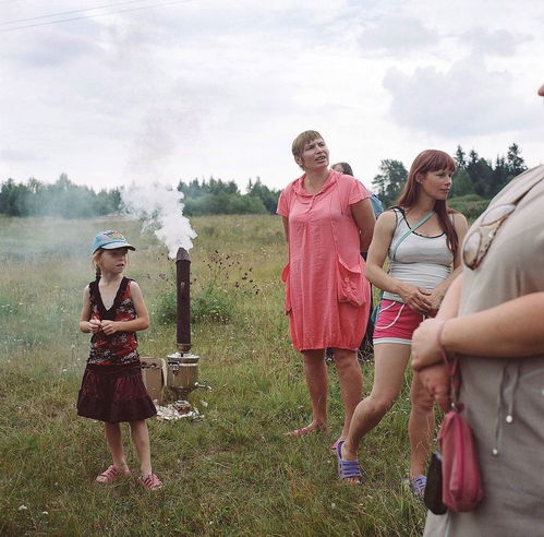 夏季主推户外露营装备（6月-8月）