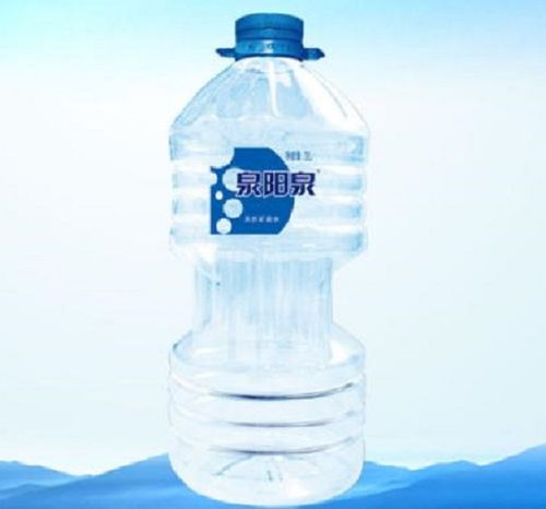 专业矿泉水运输企业的