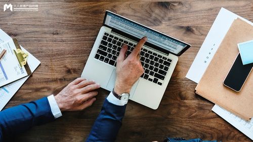 4. 定期调整标题