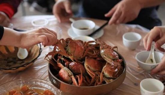 战略合作与标准发布