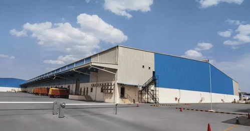 高端玩家者阝盯着LinkedIn和行业论坛