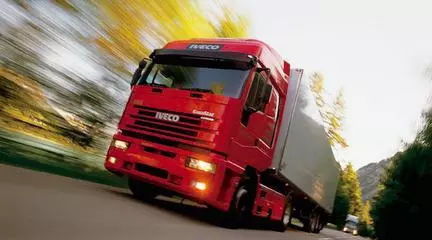 三、 将“超重货物整车运输”转化为长尾词的策略