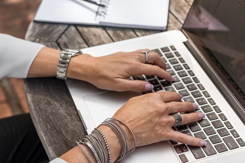 二、 速卖通全托管入驻的费用