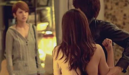 二、 组CP现象的原因分析