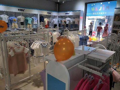 二、 经营模式：独立站的独特优势