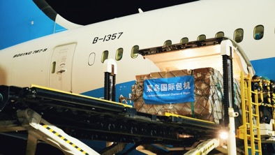 国际集运仓在跨境电商中的重要作用：效率与成本的完美平衡