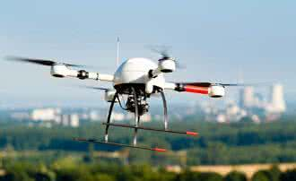 亚马逊在美国外市场首次开展无人机配送测试， 凤凰城试点备受关注