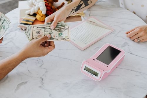 抖音重复铺货的常见场景与防范措施