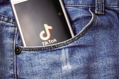 二、 TikTok美区黄金发布时间揭秘