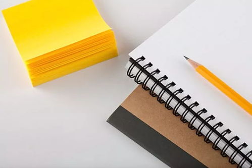 三、 常见包装材料及其应用