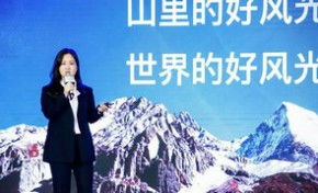 名人与美景携手， 董宇辉首场抖音生活服务文旅直播吸睛无数