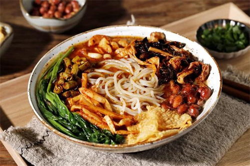 “柳州螺蛳粉”现象：品牌影响力持续扩大