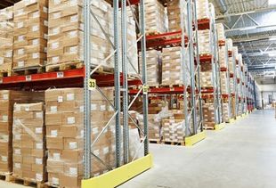 基础仓储费：按月计费，透明详细