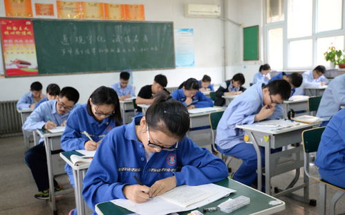 学生开网店的优势与挑战