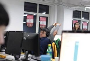 三、客服工作的挑战与机遇